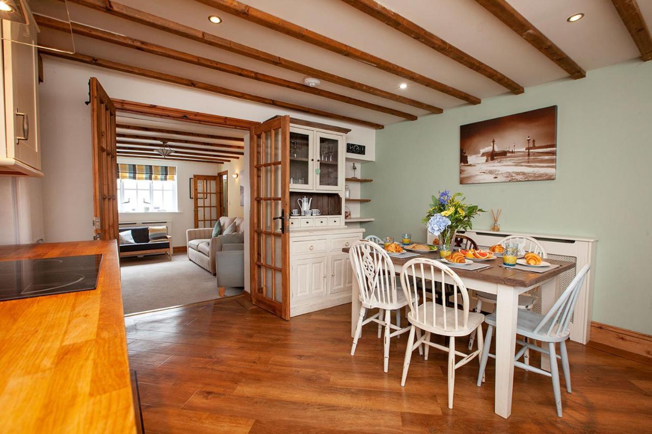 Farndale Cottage Уитби Экстерьер фото